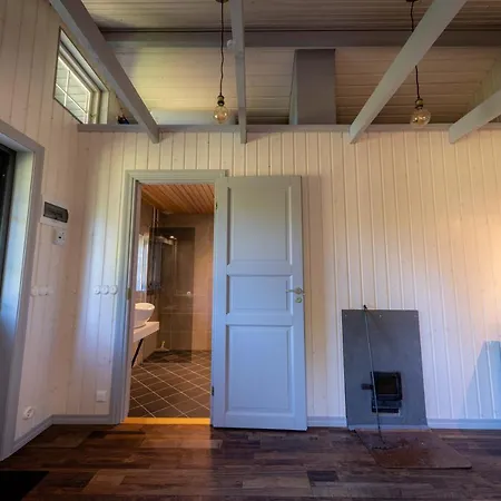Hiiumaa Summerhouse Vikendica *